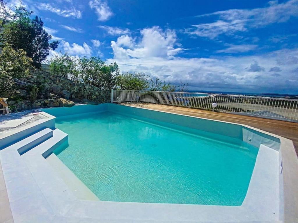Perle Bleue beautiful sea view 10 min walk from the beach photo 2