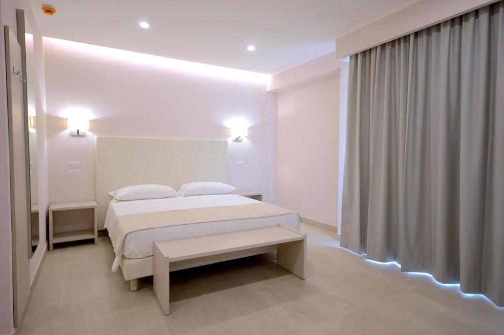 Hotel Residence Il Gabbiano photo 1