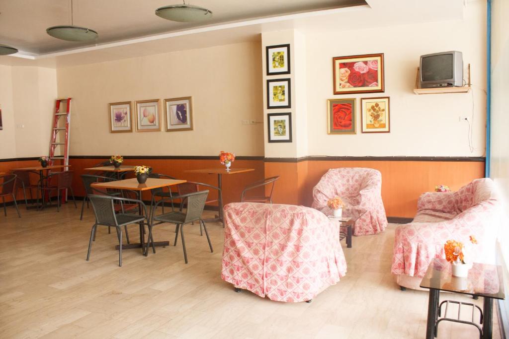 GV Hotel - Baybay photo 4