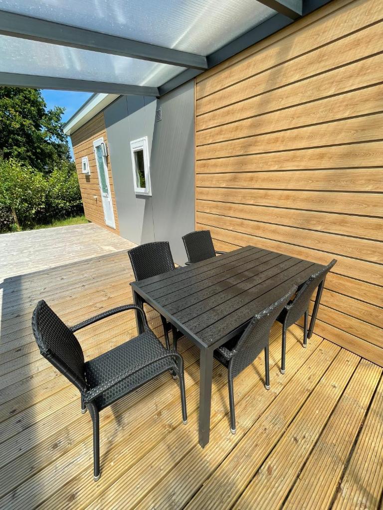 Camping de Duinhoeve Chalet Zeeland not for companies photo 1