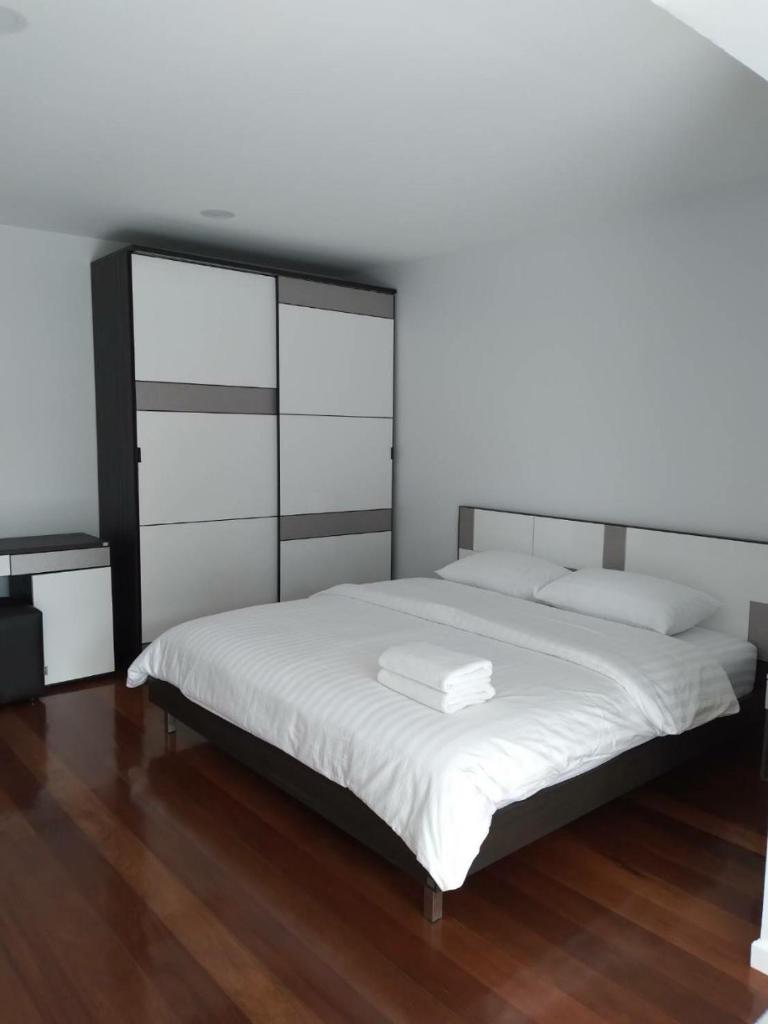 Cha-am Beach Vacation Home photo 3