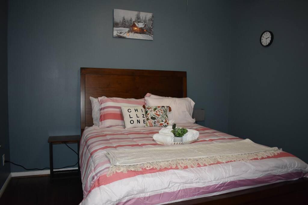 Spacious Conroe Home around 4 miles to the Lake photo 4