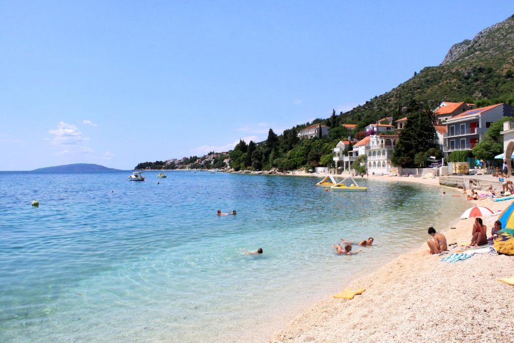 Apartments by the sea Brist, Makarska - 508 photo 3