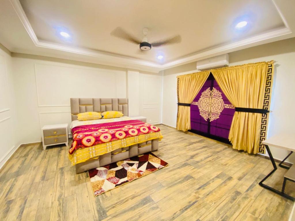 Holidazzle Serviced Apartments Bahria Town photo 3
