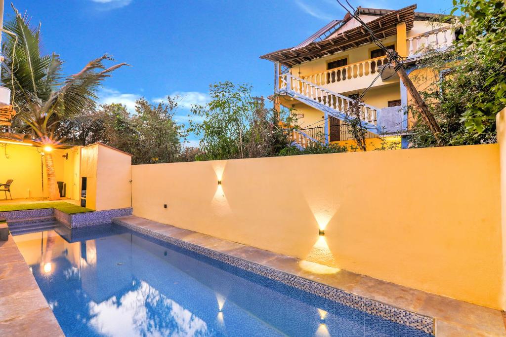 FabExpress Victoria With Pool, Baga Beach photo 2