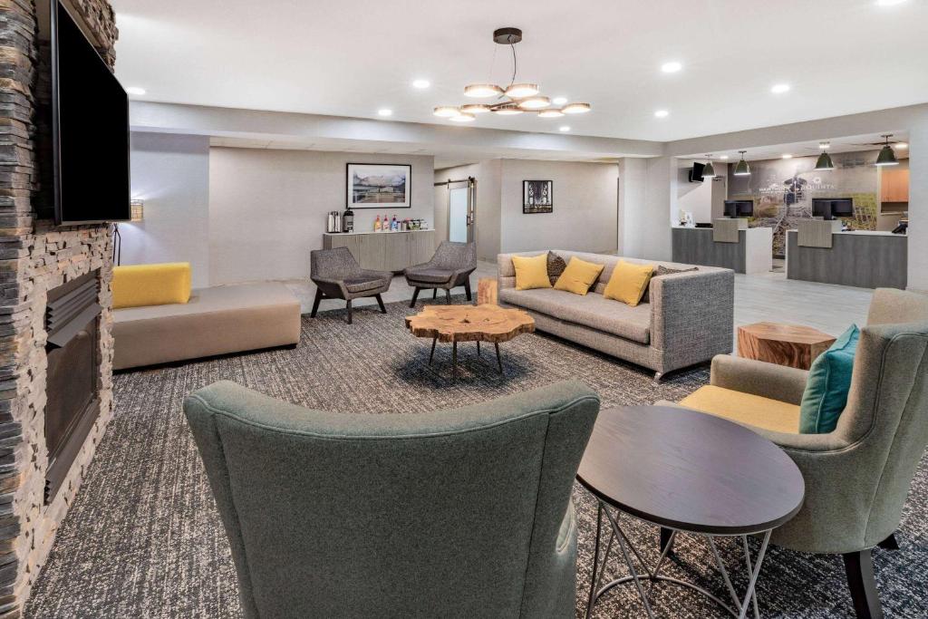 Hawthorn Extended Stay by Wyndham Ardmore photo 3