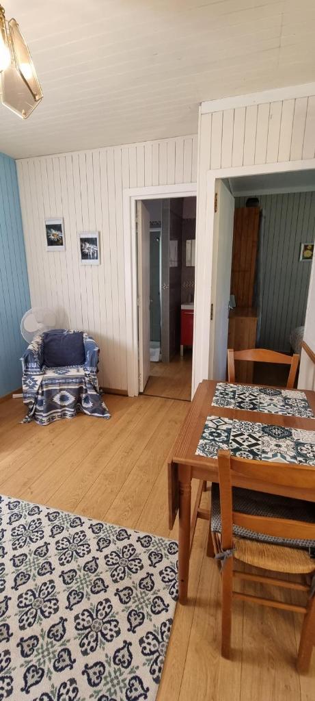 Weir Cottage photo 4