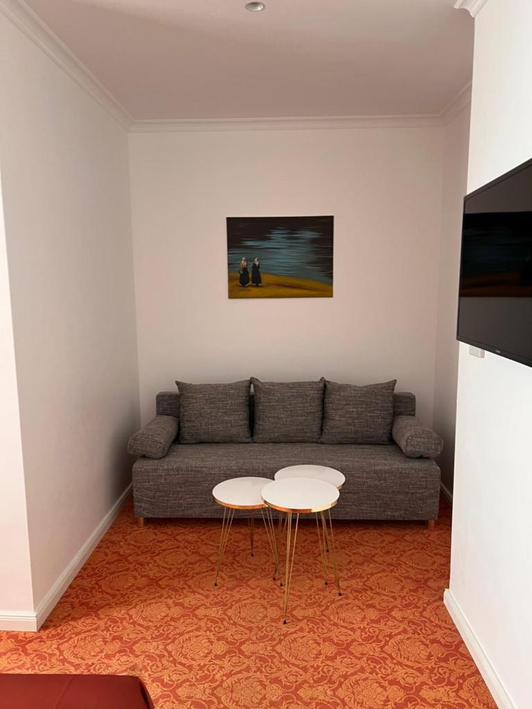 ART HOTEL HOUSE ONE photo 2