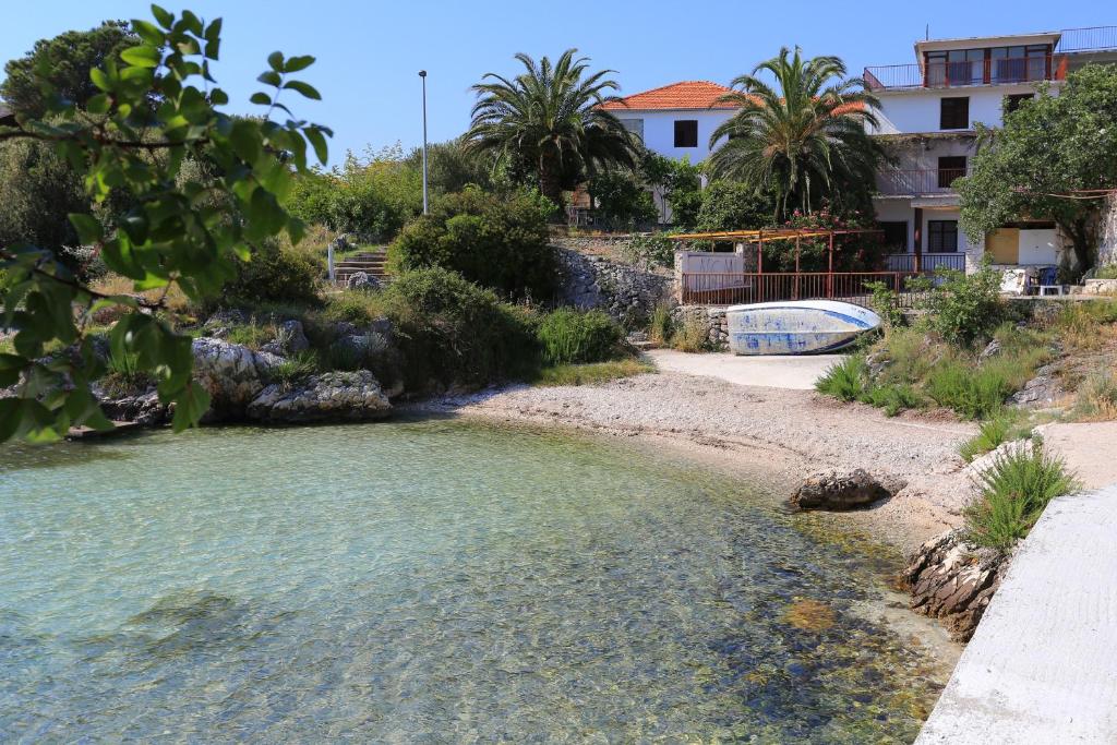 Apartments by the sea Rogoznica - 19367 photo 3