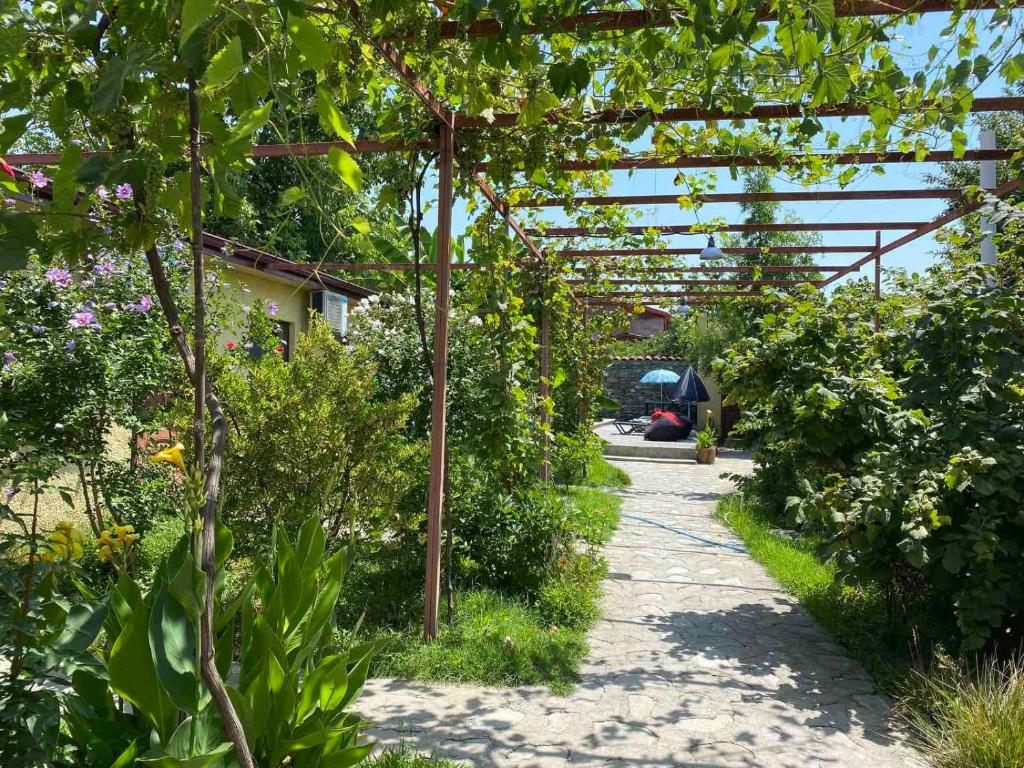 Hotel Villa Eniseli photo 2