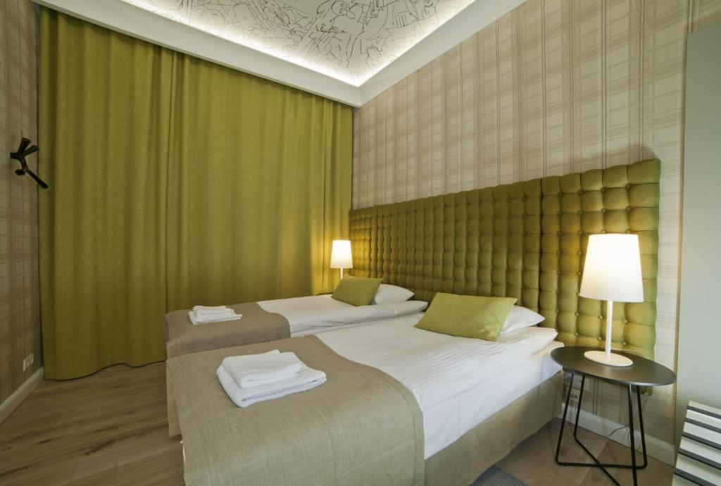 Апартаменты (Улучшенные апартаменты с 2 спальнями — 22/23 Długi Targ Street), Patio Apartments
