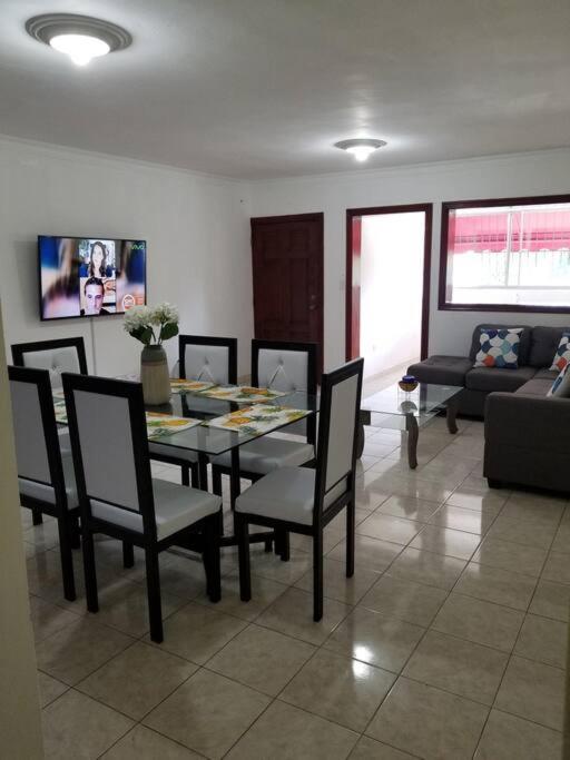 Apartamento acogedor con equipamiento premium photo 4