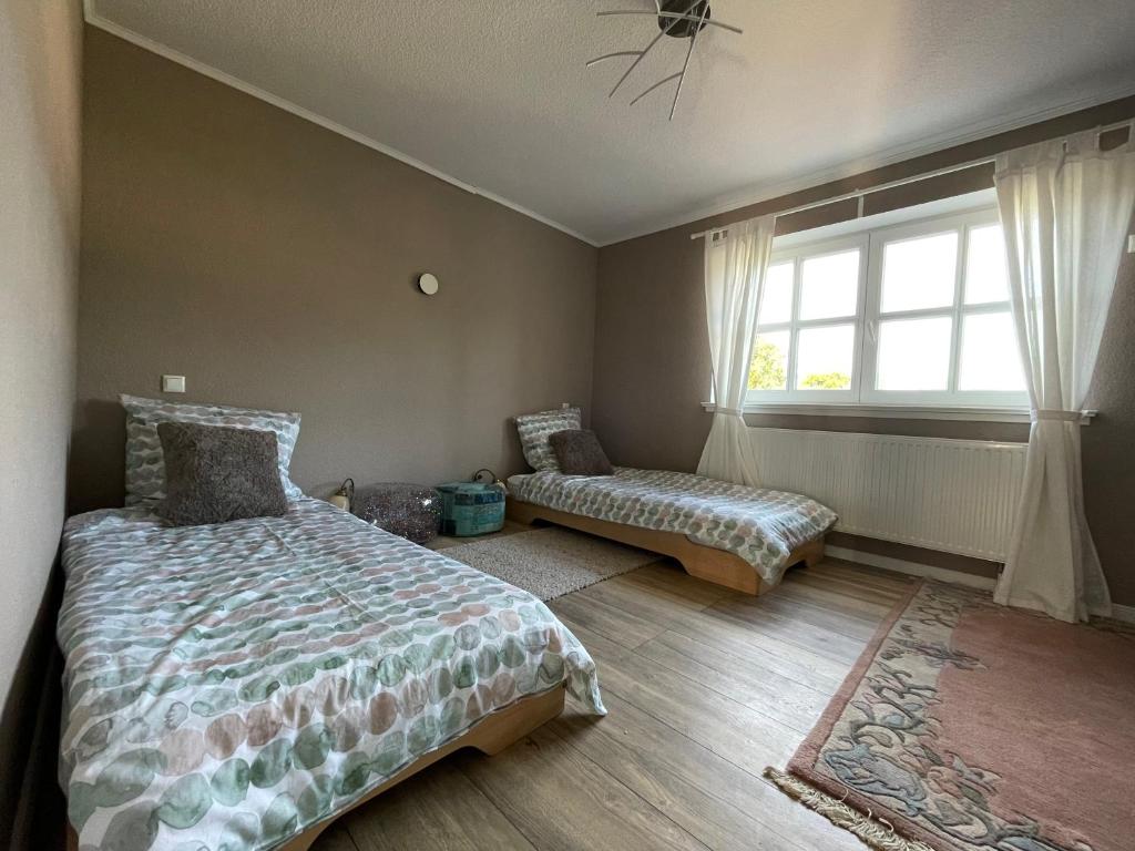 2-Zi Wohnung mit Kingsize-Bett und geschlossenem Parkplatz photo 2