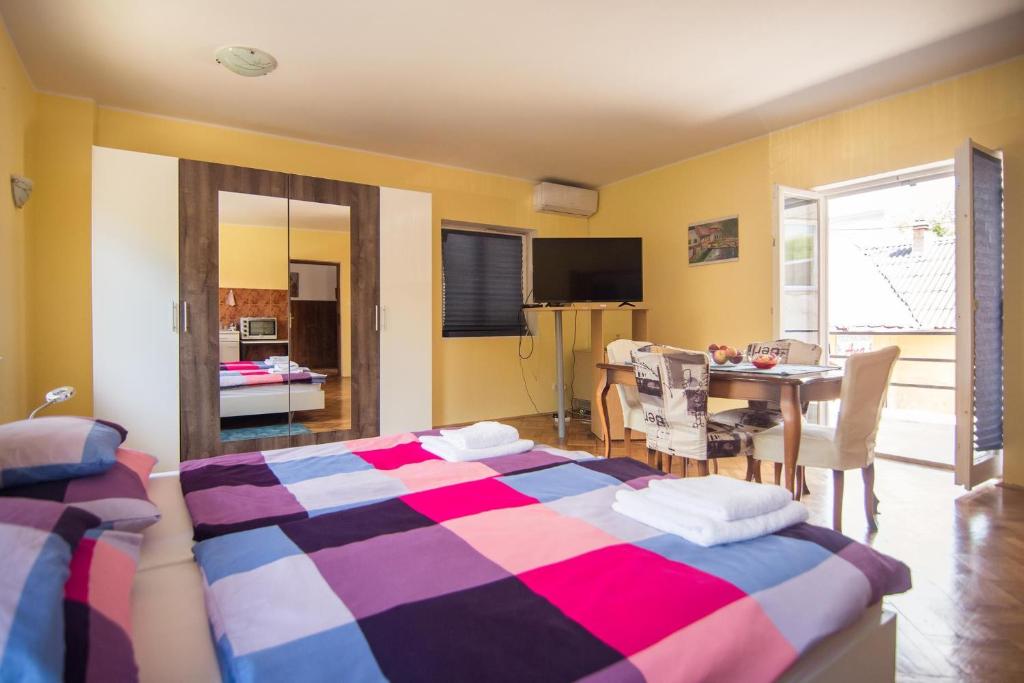 Studio apartman Second Serve photo 2