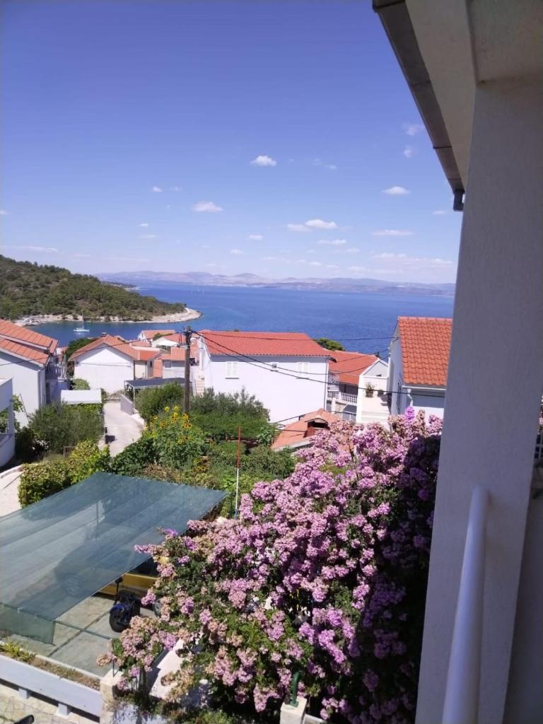 Apartments Tony - near the sea photo 1