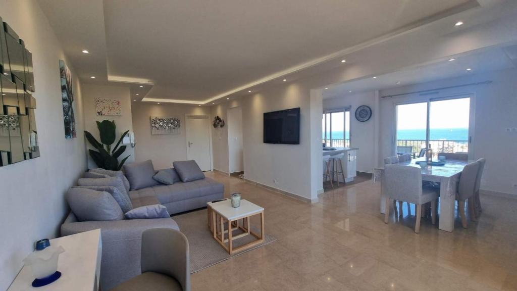 LUXURY APPARTEMENT Vue MER PANORAMIQUE photo 2