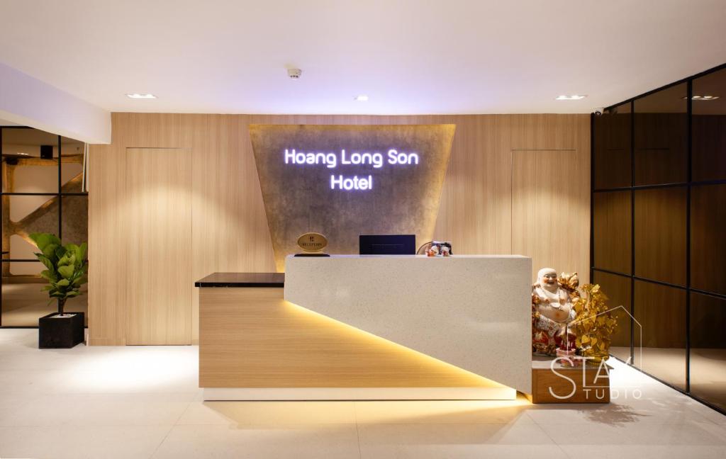 Hoang Long Son 2