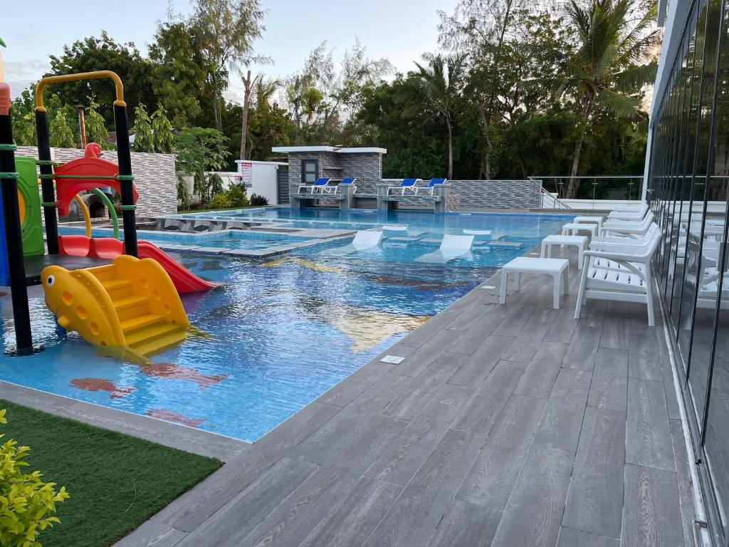 Bingo House Watamu, A Modern 5-Bedroom Villa with Pool, A Kids Heaven photo 2