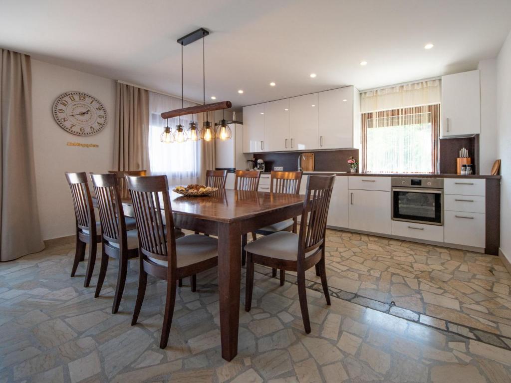 Apartment La Mer-2 by Interhome photo 3