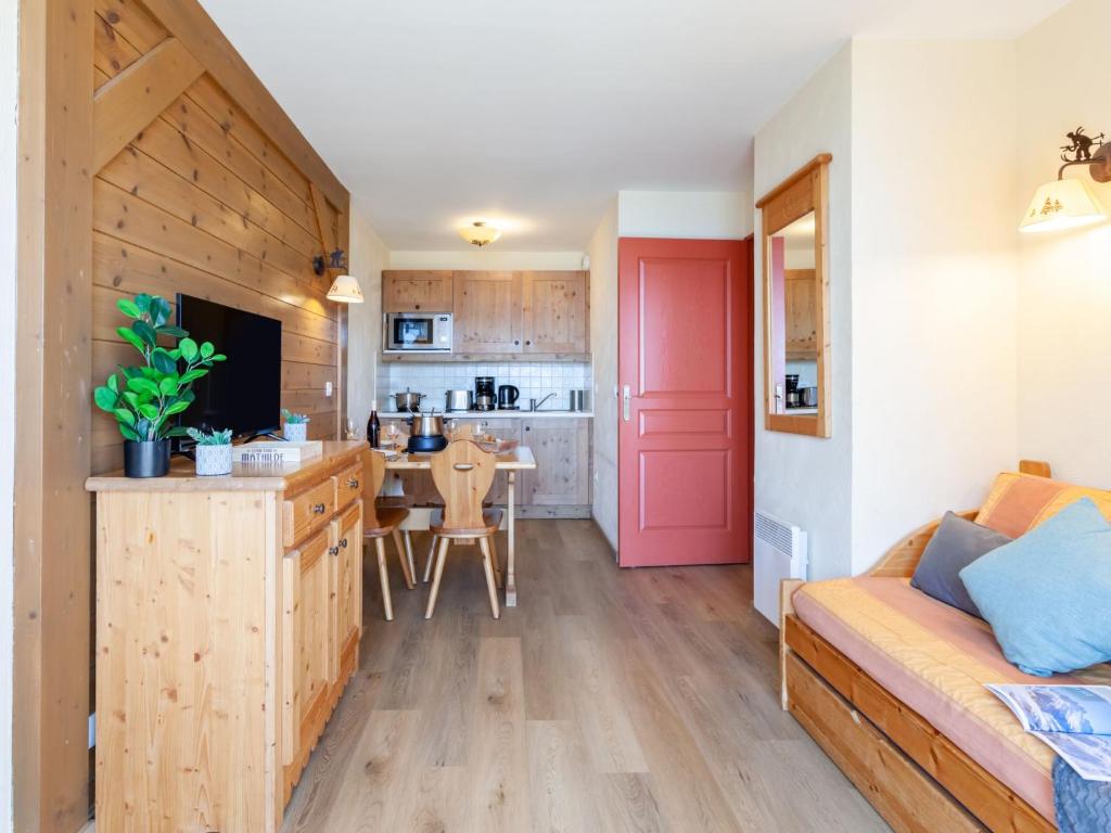 Apartment Les Alpages du Corbier-7 by Interhome photo 1