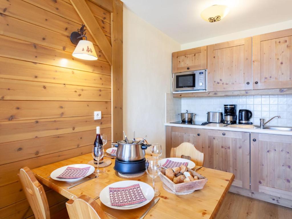 Apartment Les Alpages du Corbier-7 by Interhome photo 3