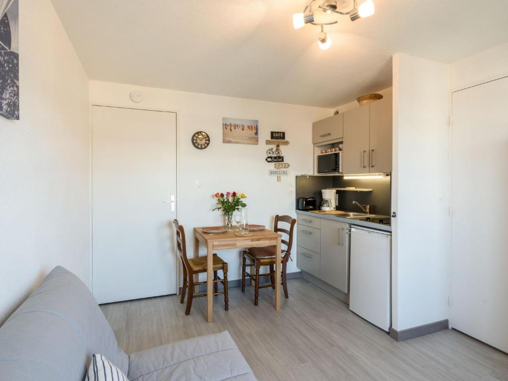 Apartment Le Grand Cap-14 by Interhome photo 2