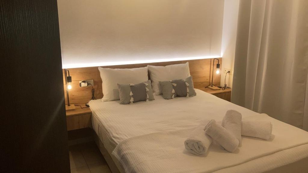 Bright Luxury Apt. photo 3