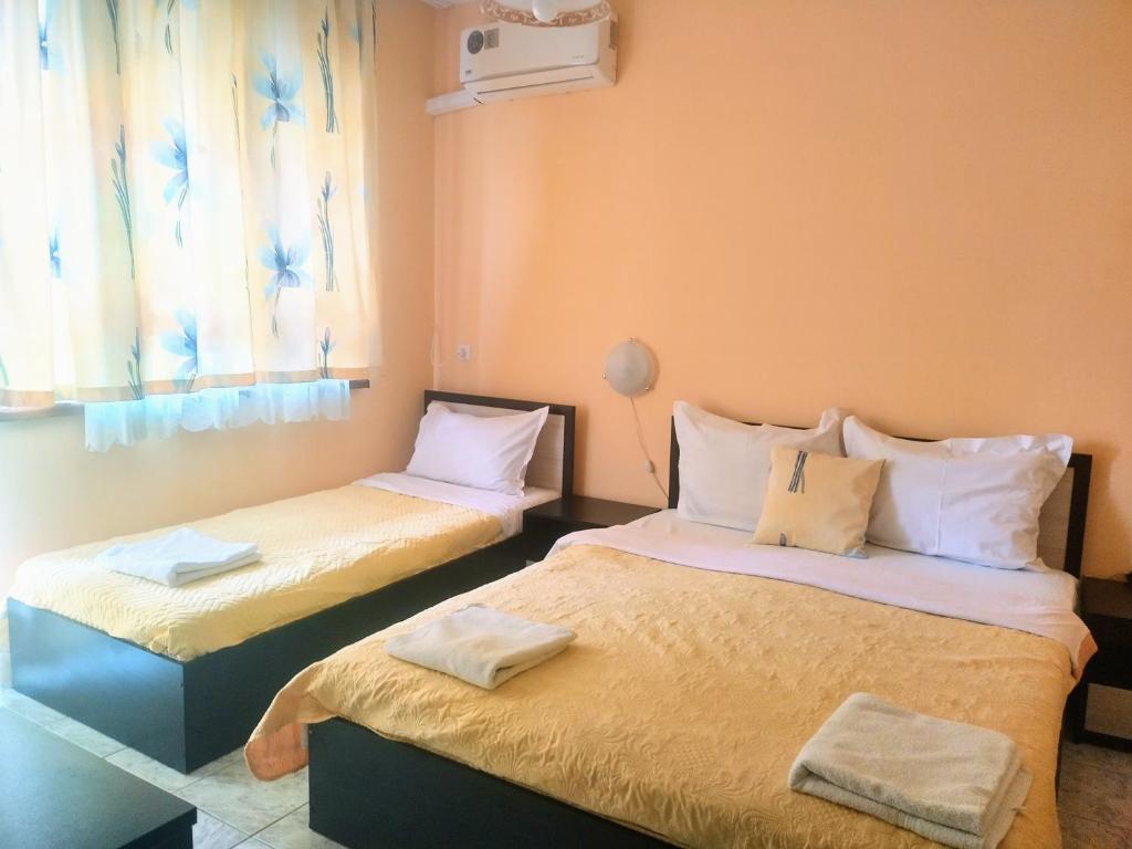 Ivanka Guest House photo 4