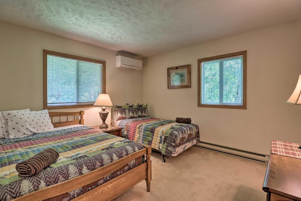 Peaceful Pocono Lake Home with Screened Porch! photo 4