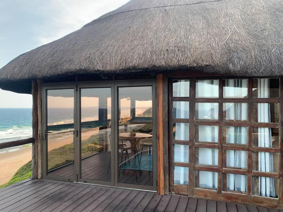 Mozambique,Inhambane,Barra -Entire Beach House photo 2