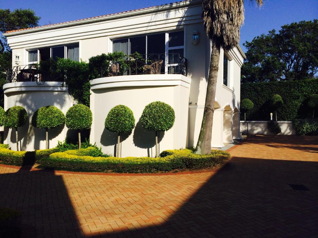 Luxury Beach Apartments photo 1