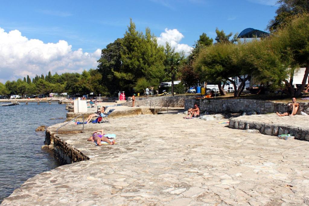 Apartments with a parking space Flengi, Porec - 15395 photo 4