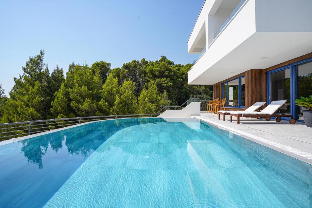 Luxury Villa Aristippos photo 2