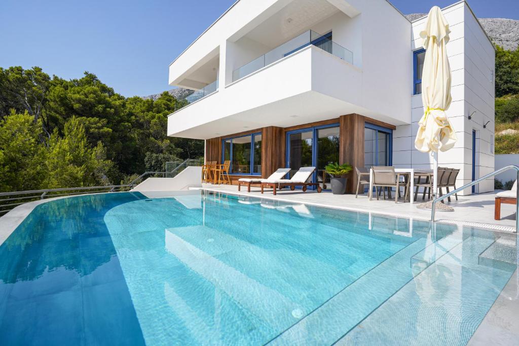 Luxury Villa Aristippos photo 1