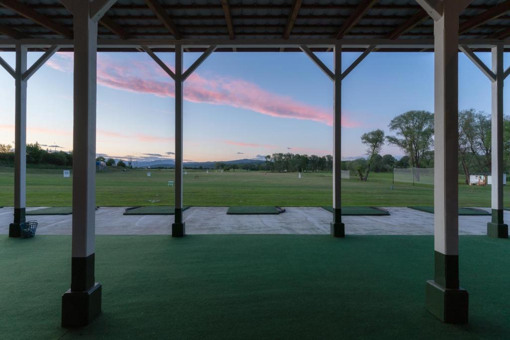 Tri Duby Golf Apartments photo 3