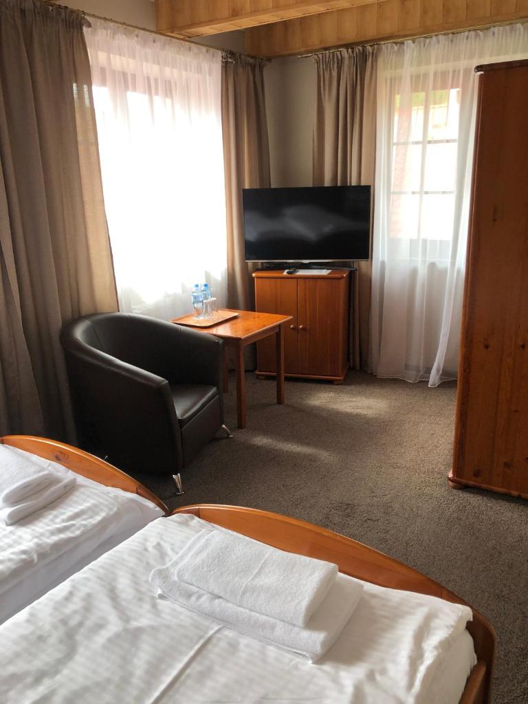 Hotel Krystyna photo 2