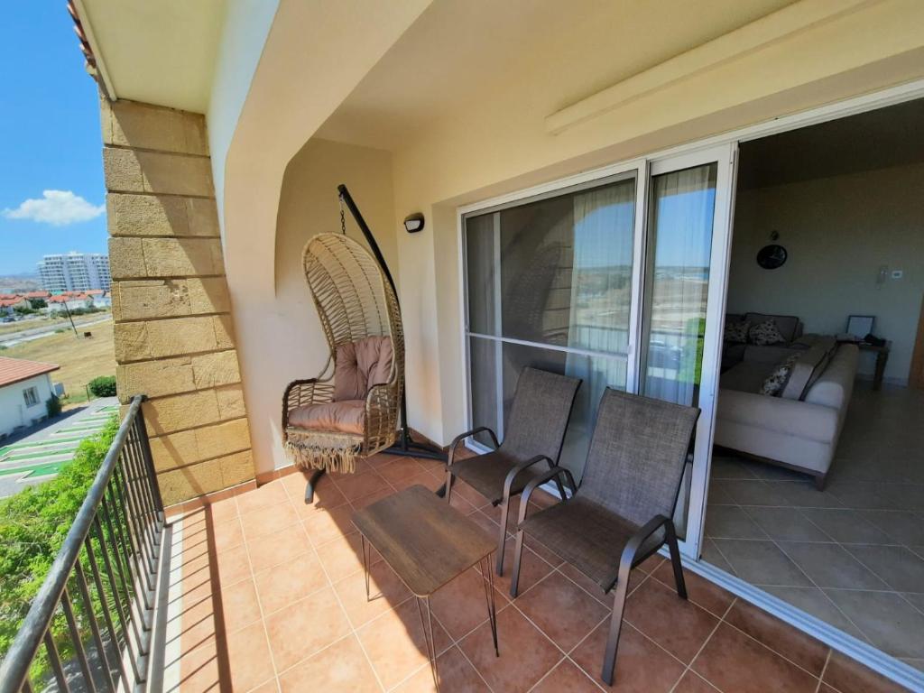 Sunrise Beach Suite B7 photo 2
