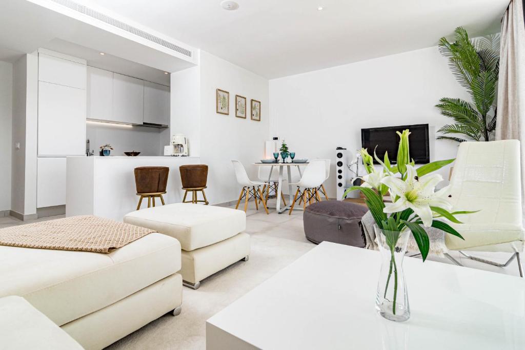 CDG- Cortijos Del Golf by Roomservices photo 4
