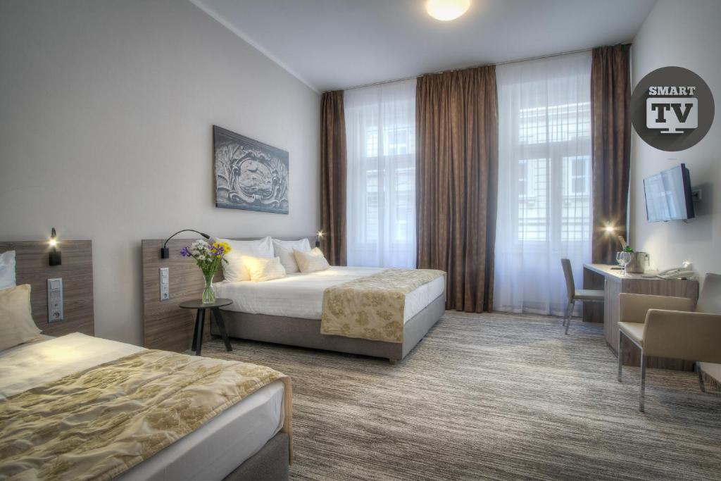 Hotel Páv photo 2