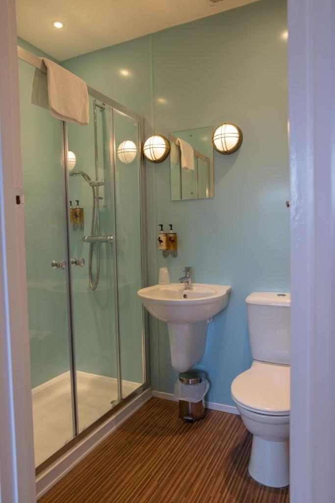 The Randolph Hotel Room Type - Classic Double with Shower Only Ensuite