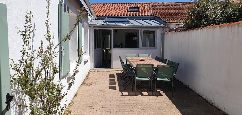 Nuits au port-quartier port de plaisance, Villa B - Thumbnail image