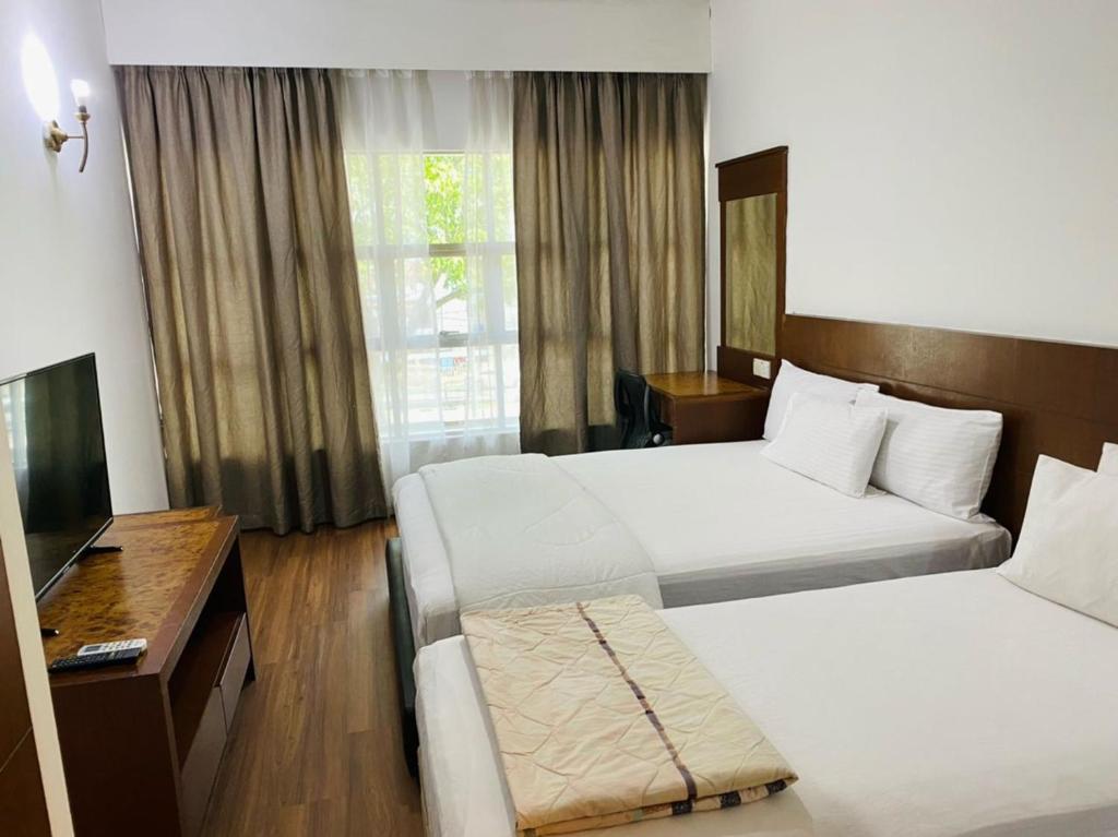 EE HOTEL Johor Jaya photo 1