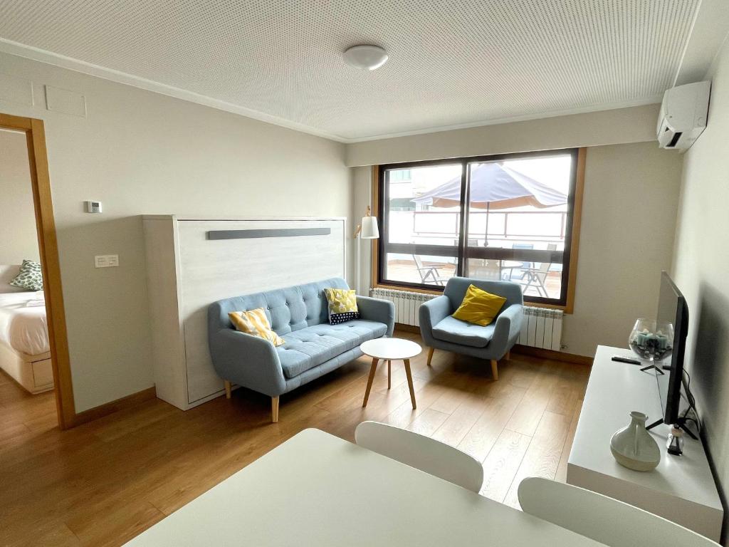 Estudio céntrico 1 con terraza y parking privado photo 1