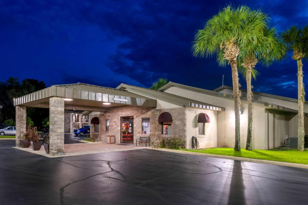 Best Western Inn Of Palatka image
