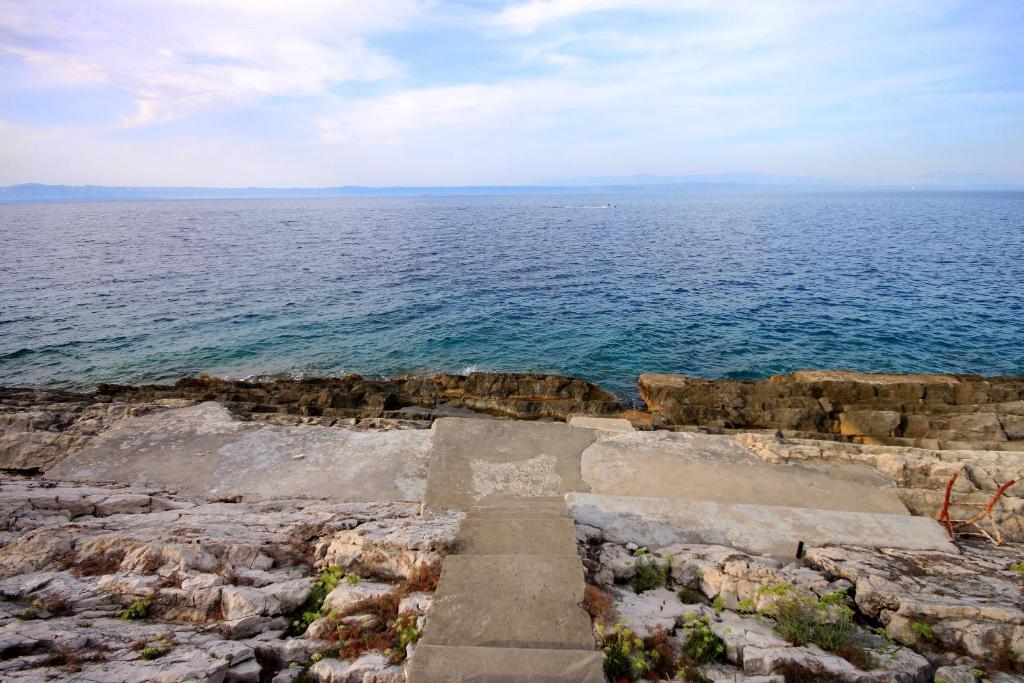 Apartments by the sea Prigradica, Korcula - 9141 photo 3