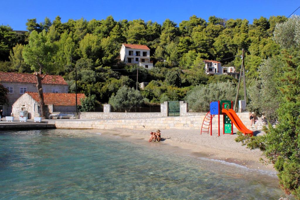 Apartments by the sea Brna, Korcula - 9147 photo 4