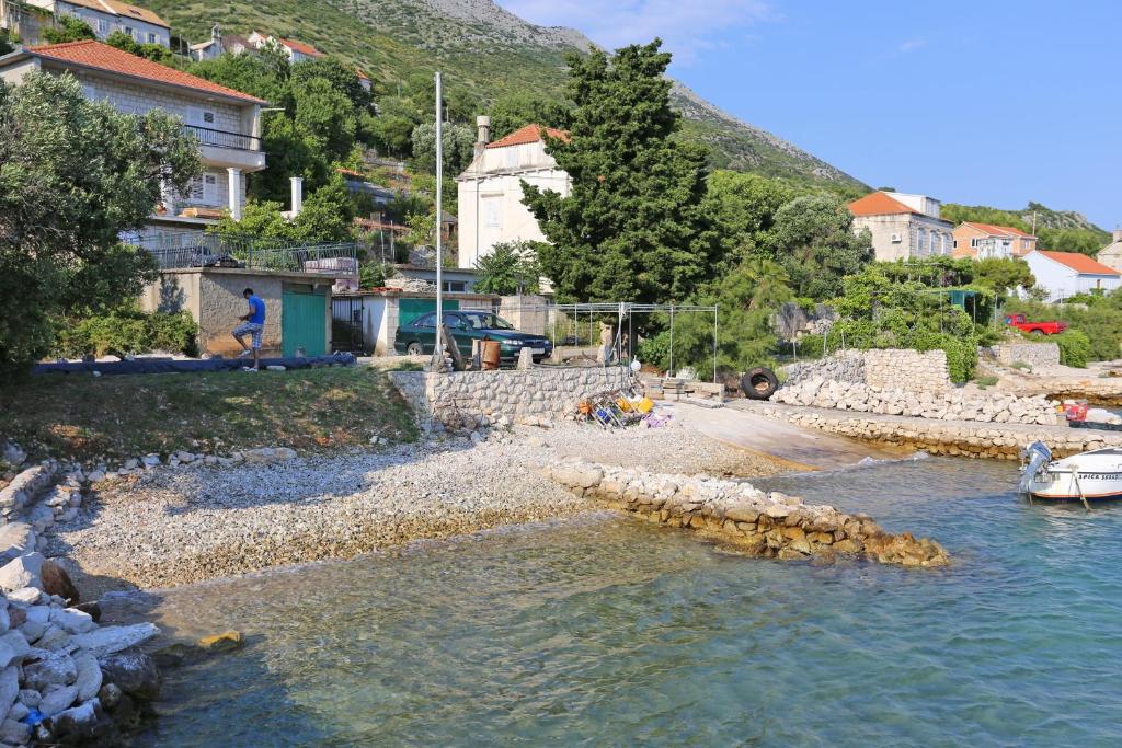 Family friendly apartments with a swimming pool Kuciste - Perna, Peljesac - 10143 photo 4