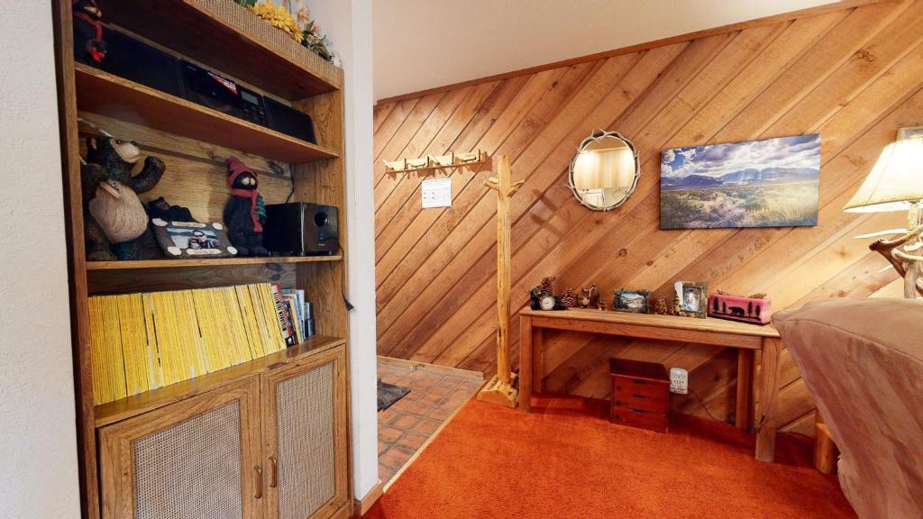 Snowcreek 253 Apartment photo 4