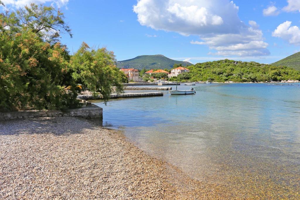 Rooms with WiFi Ston, Peljesac - 19339 photo 2