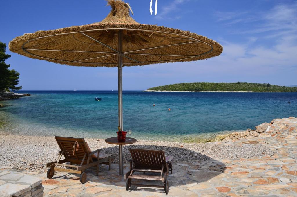 Apartments by the sea Loviste, Peljesac - 18656 photo 4